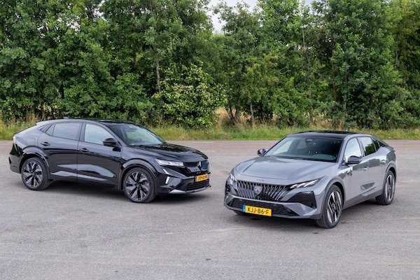 Dubbeltest Peugeot 408 Renault Rafale