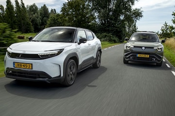 Suzuki e-Vitara vs Toyota Urban Cruiser