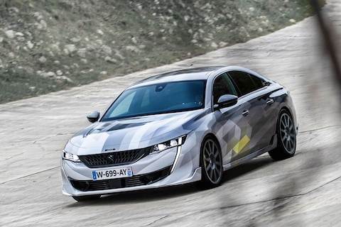 Heftige Peugeot 508 Peugeot Sport Engineered uitgebreid in beeld