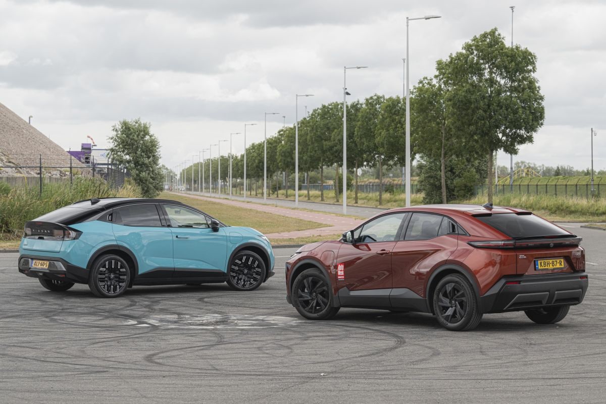 Nissan Leaf & Toyota C-HR+