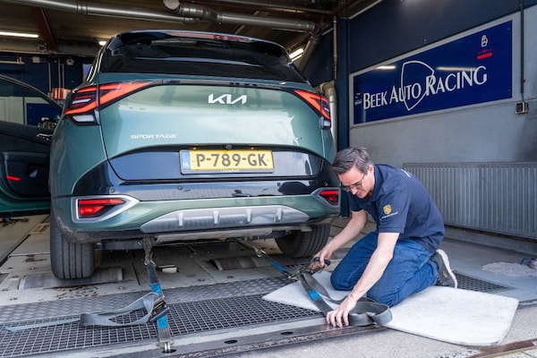 Kia Sportage op de rollenbank