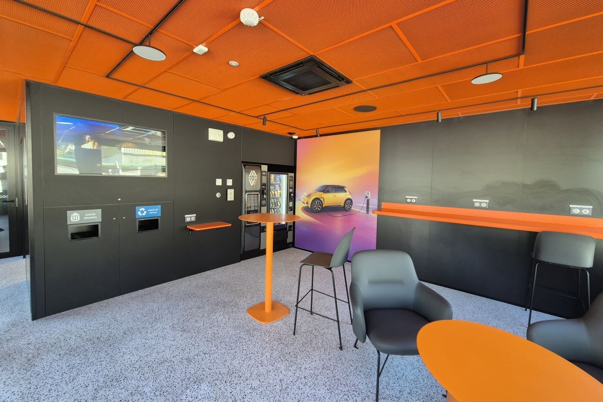 Plug-inn snellader Renault Mobilize Frankrijk