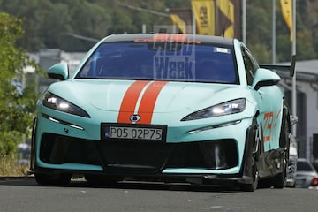 Denza Z9 GT