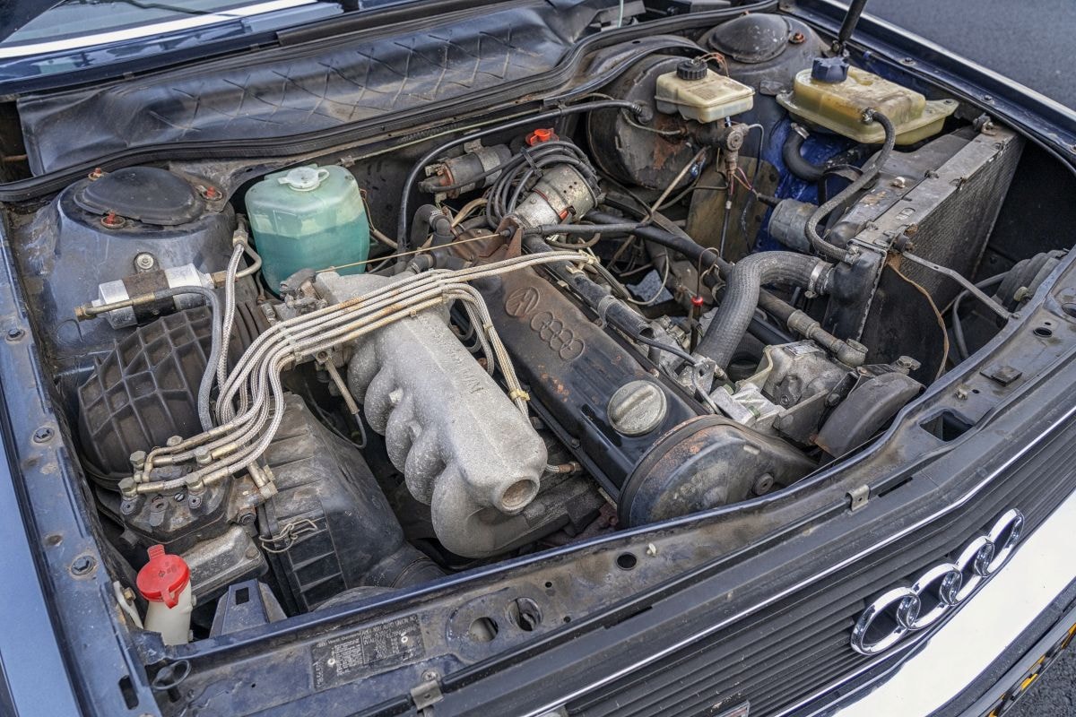 Audi 100 Avant C2