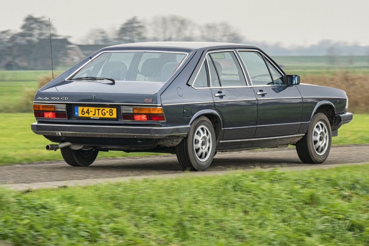 Audi 100 Avant C2