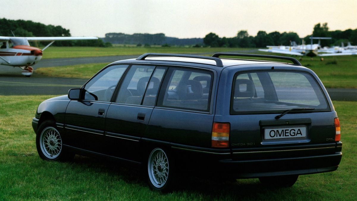 Opel Omega A