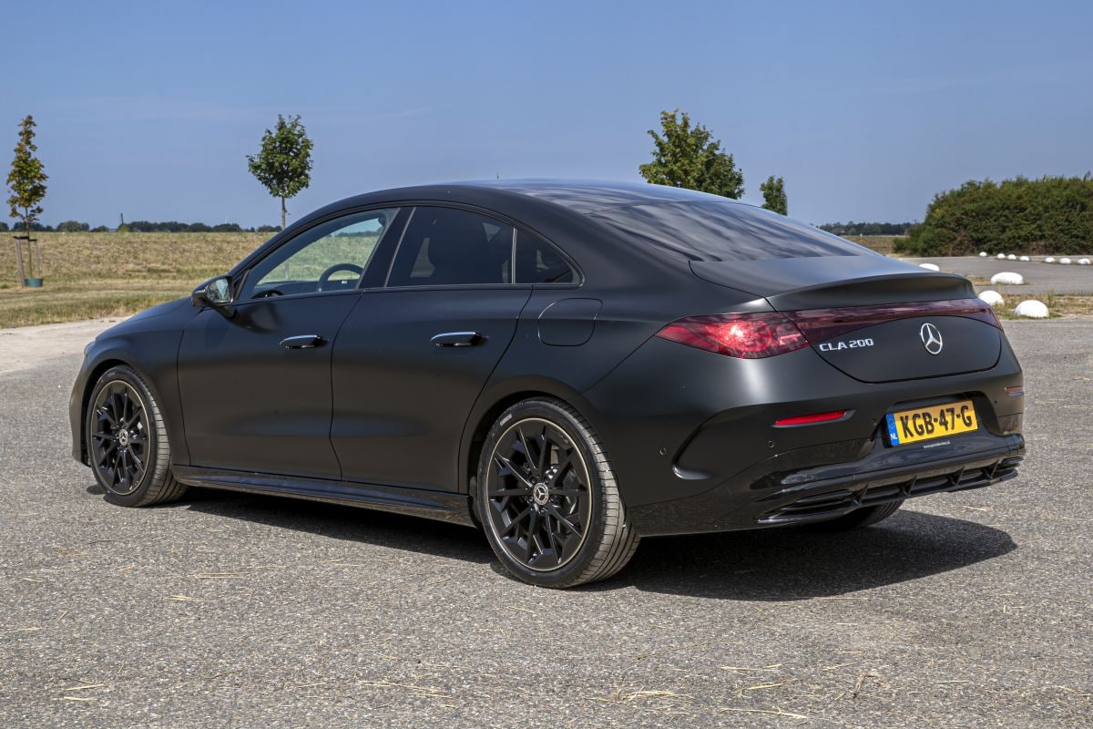 Mercedes-Benz CLA