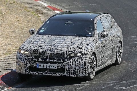 De BMW 5-serie Touring wordt vernieuwd en gaat de Neue Klasse achterna