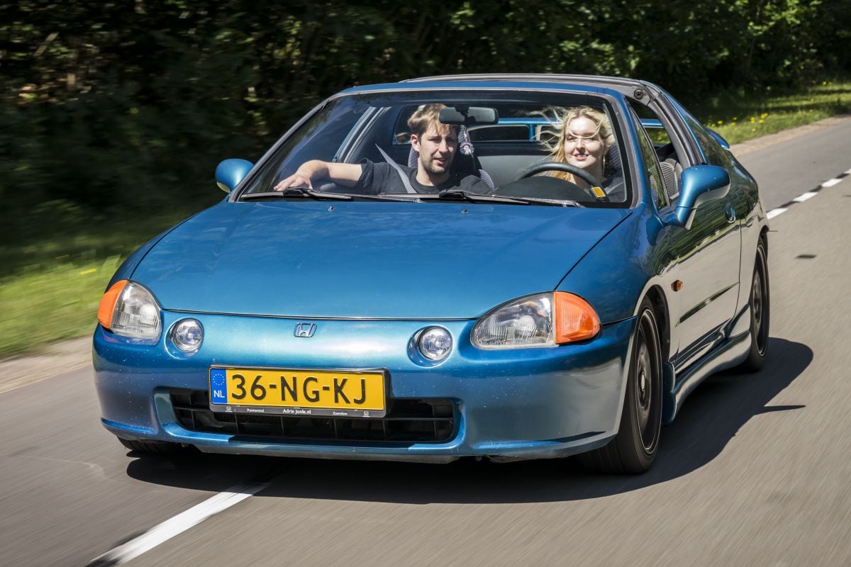 Honda CRX del Sol in klokje rond