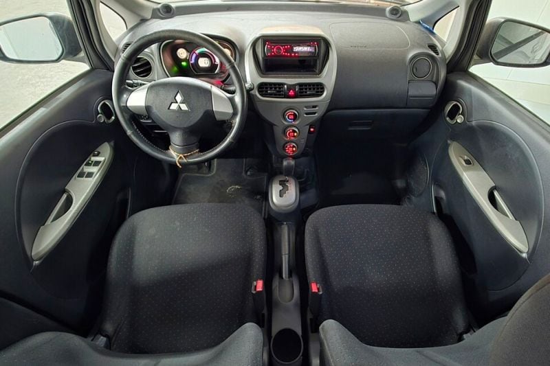 Mitsubishi i-MiEV