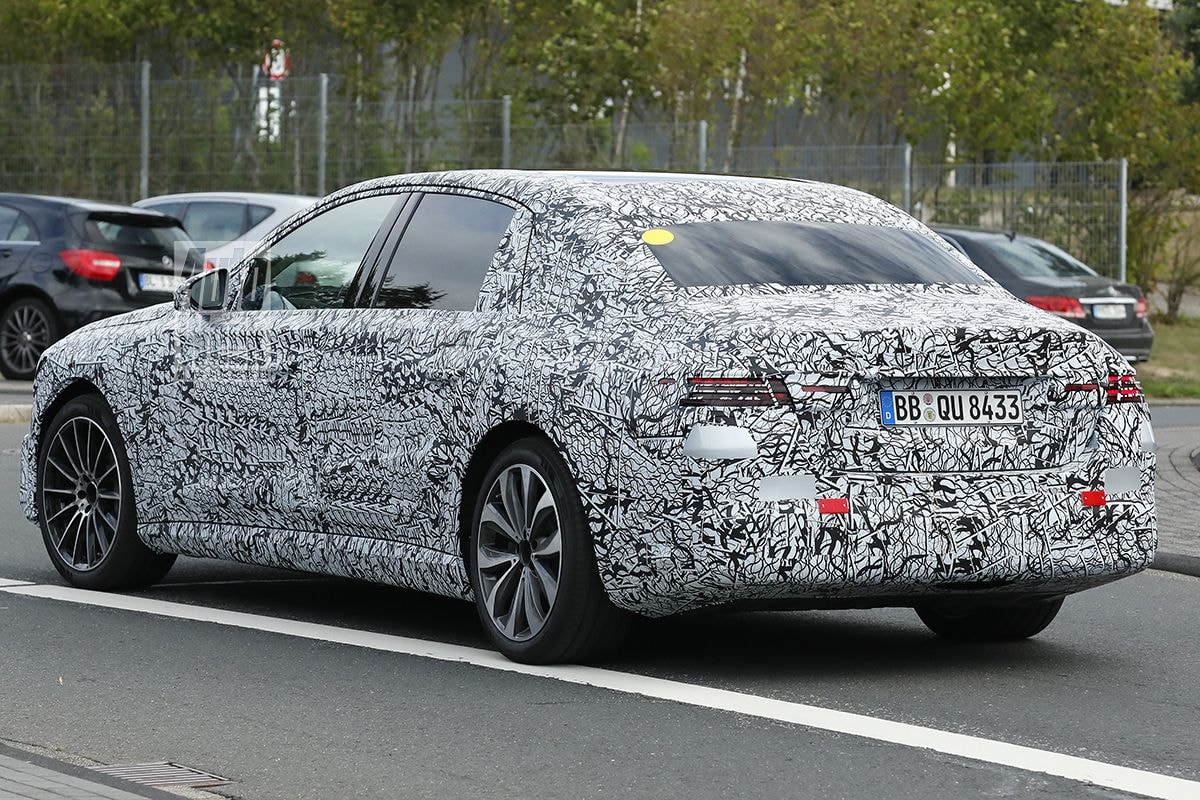 2028 mercedes-benz clase e eq