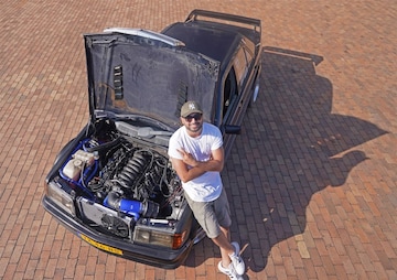 Mercedes 190 met Corvette motor