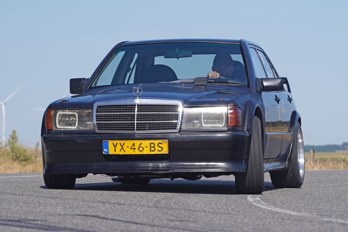 Mercedes 190 met Corvette motor