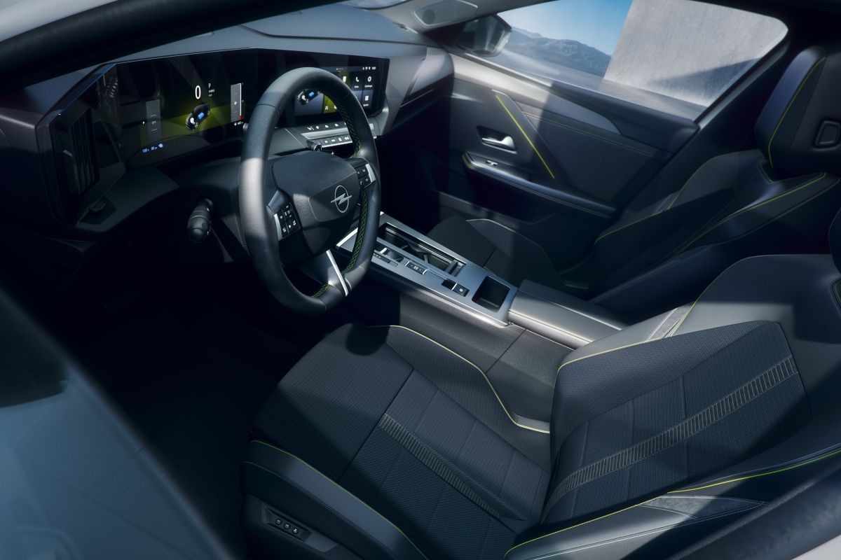 Opel Astra GSE Line