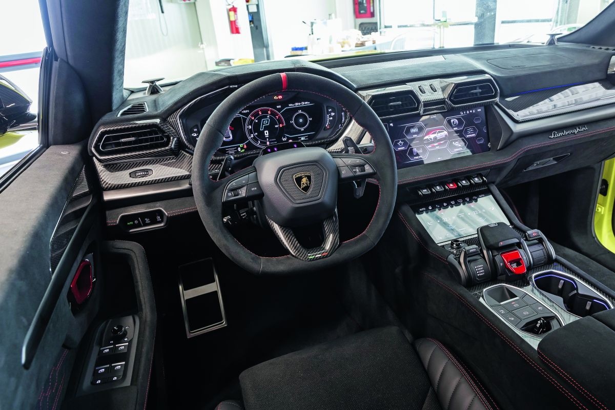 Lamborghini Urus SE Performante