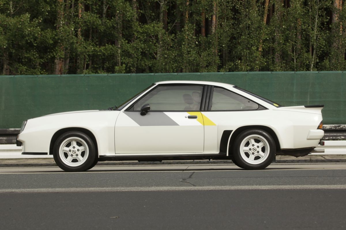 Opel Manta B 400
