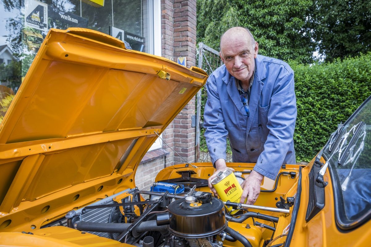 Renault 4 klassiek, club, sleutelen, onderdelen, werkplaats