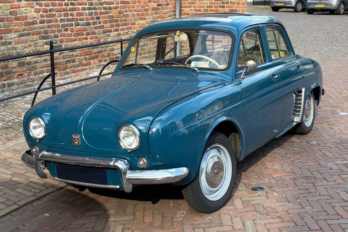 Renault Dauphine