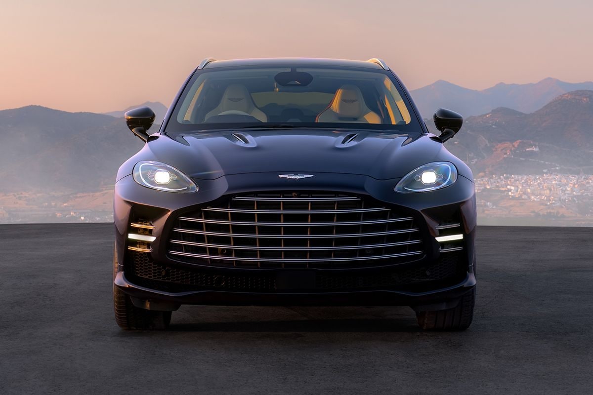 Aston Martin DBX GT