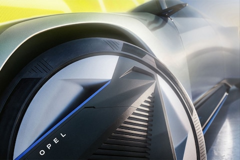 Opel STX Concept wordt sportief gelijnde stationwagon