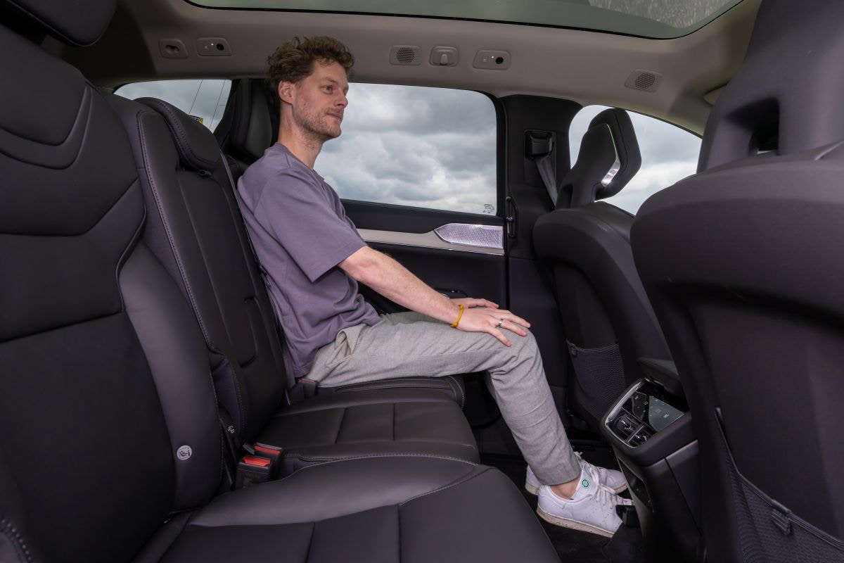 Volvo EX90