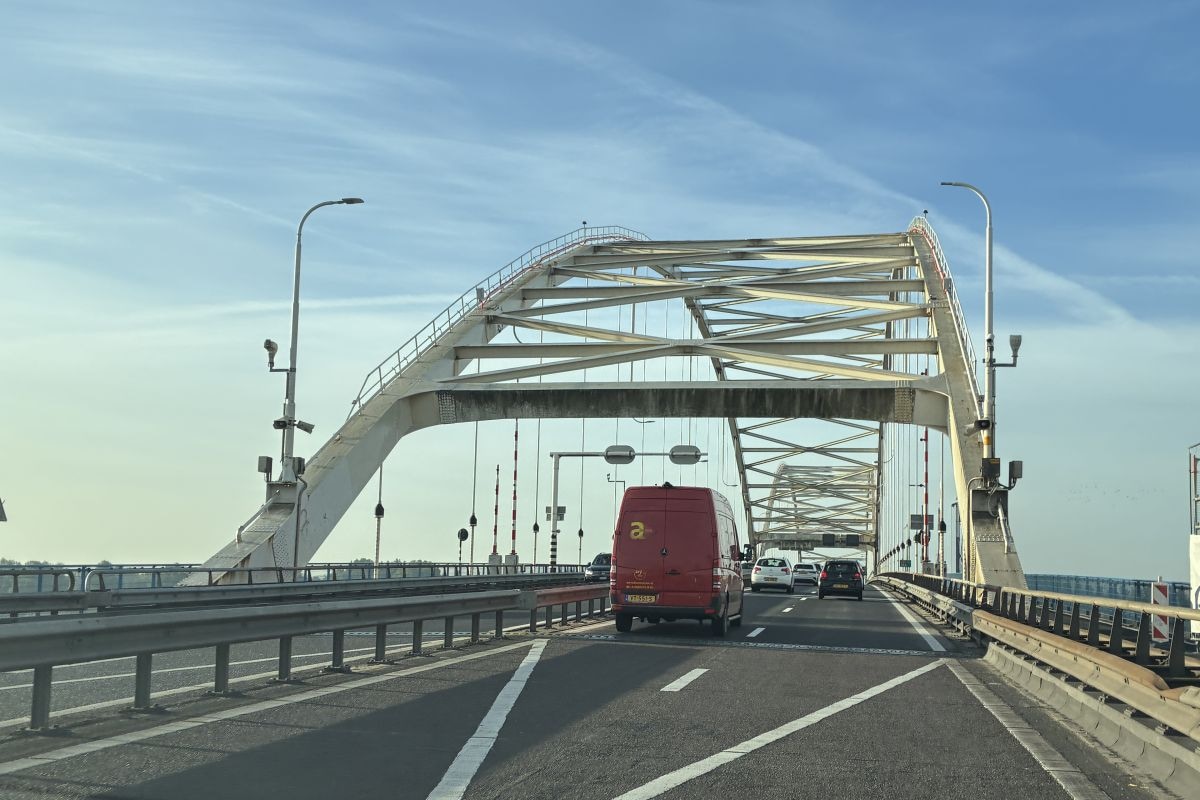 A27 Merwedebrug Gorinchem, verkeer, infrastructuur, brug