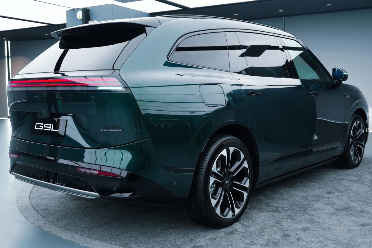 Xpeng G9L