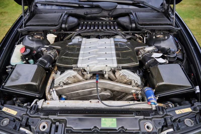 Unieke BMW M5 met W10 motor Volkswagen