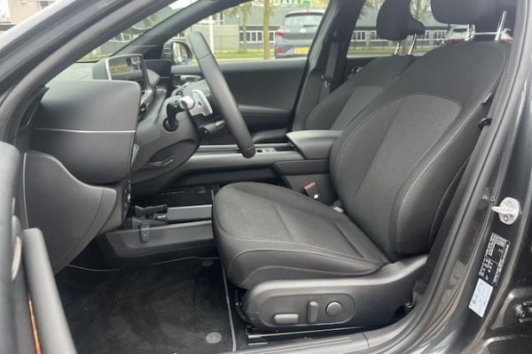 elektrische auto's laag, gestroomlijnd gebruikt occasions