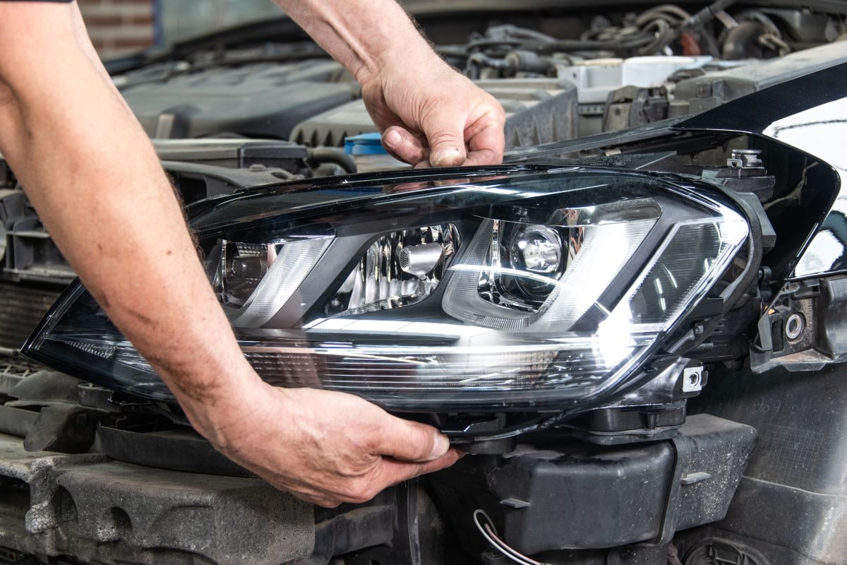 Koplampen, reparatie, vervanging