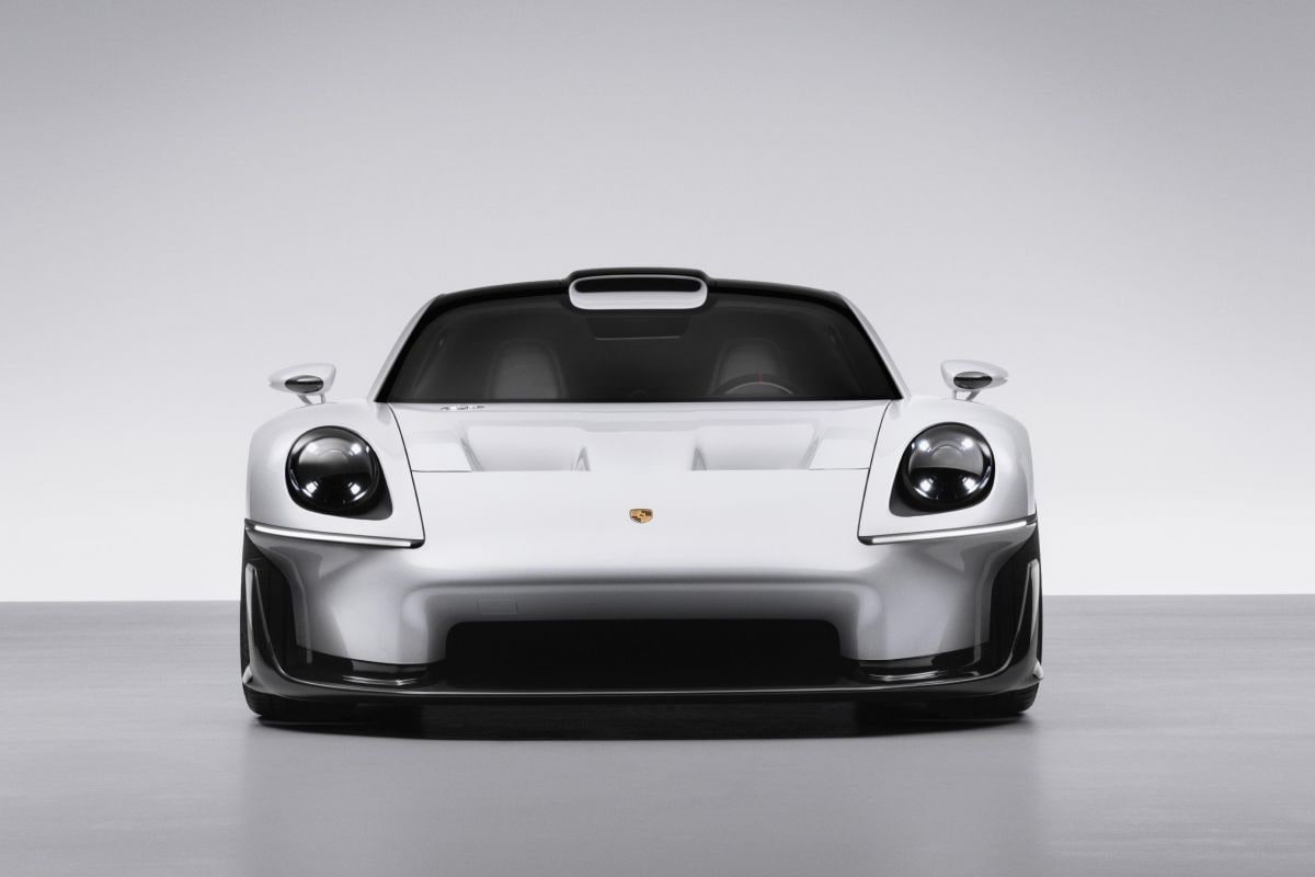 Porsche Mission S