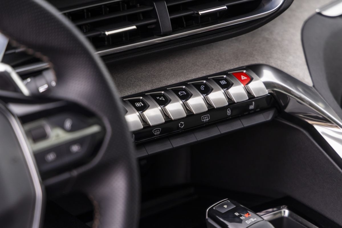 detail peugeot interieur