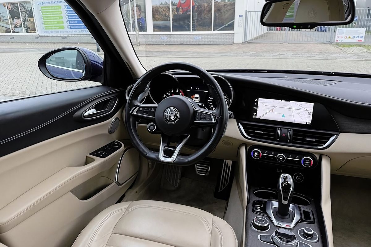 Alfa Romeo Giulia