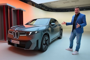 BMW iX4